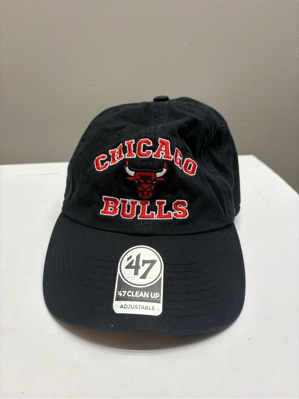 47 Chicago Bulls Youth Black Cap with Red & White Embroidery